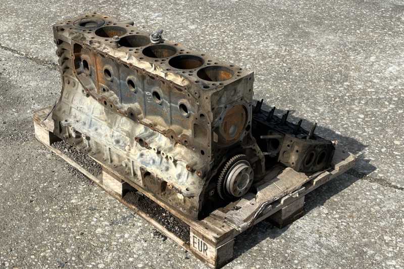 OmecoHub - Immagine ISUZU AA-6WG1TQA